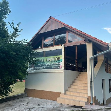 Hanul Ursilor Chiscau Exteriér fotografie